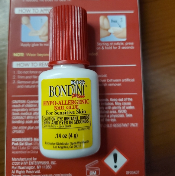 Gel Glam Red Press On Nails with Glue - Picture 2 of 3